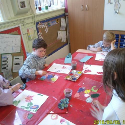 Year 3 - Henri Rousseau - Mixing colours